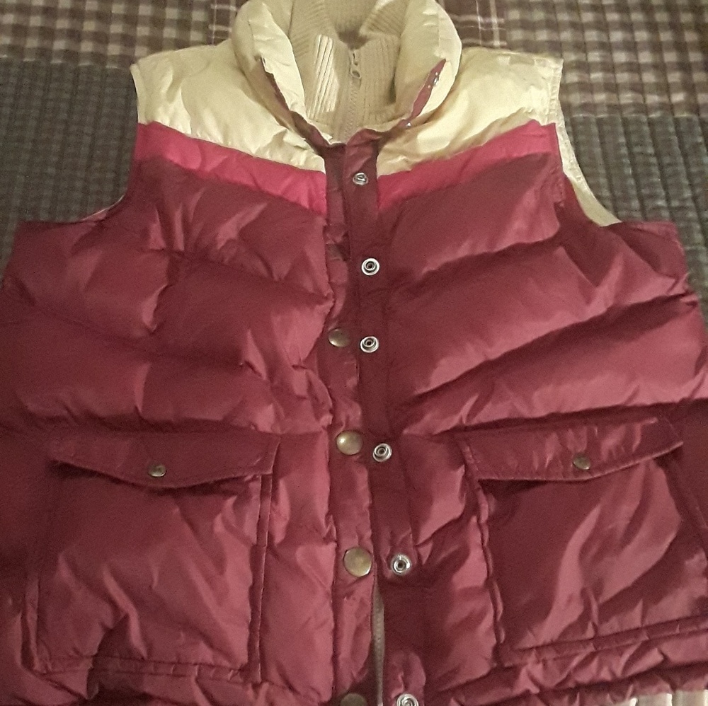 Like new old navy vest